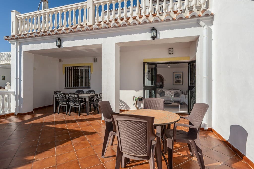 2 sovrum Lägenhet till salu i El Penoncillo med pool - 299 000 € (Ref: 9415574)