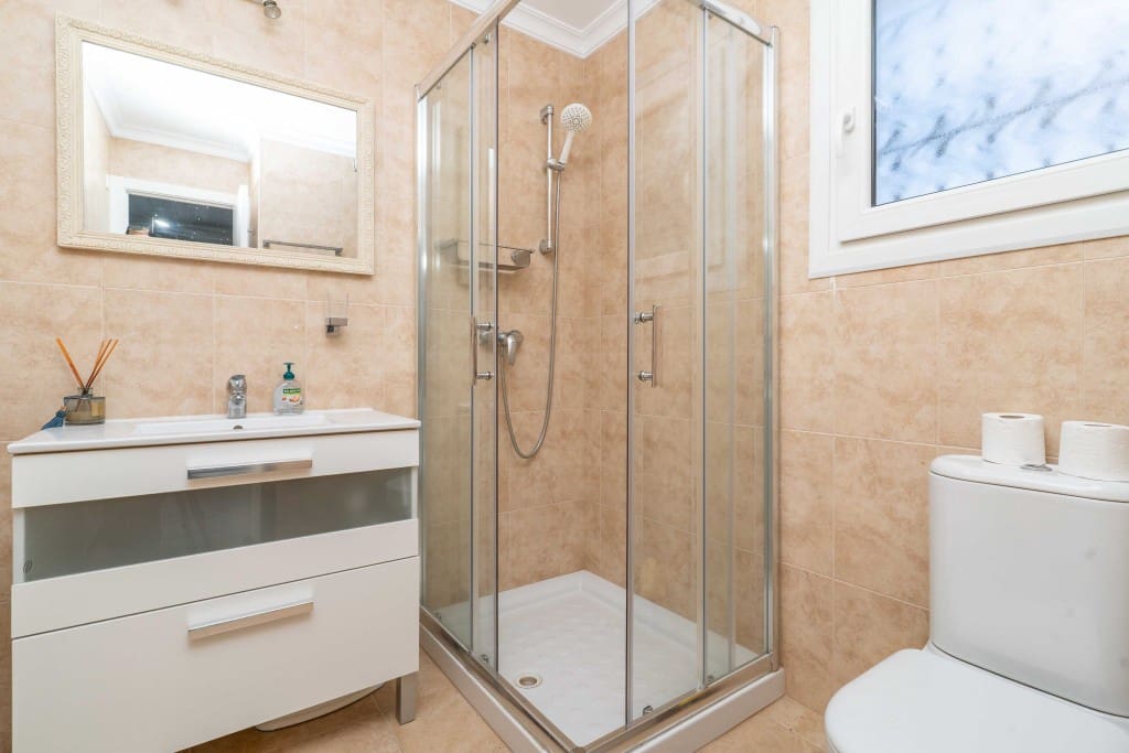 3 soverom Villa til salgs i Costabella med svømmebasseng garasje - € 1 199 000 (Ref: 9415575)