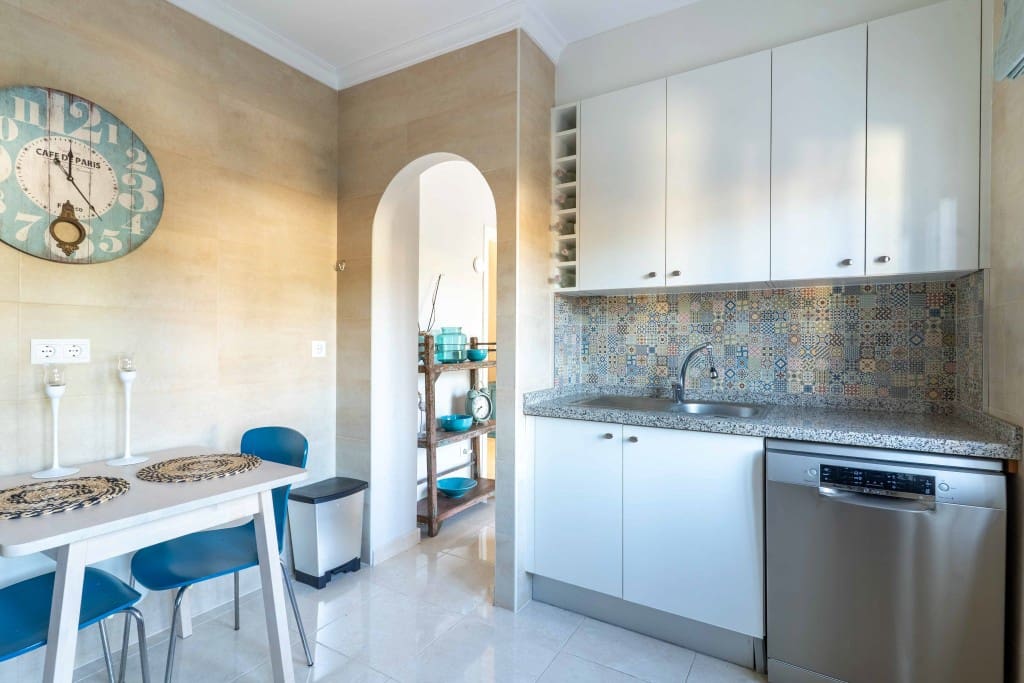 3 soverom Villa til salgs i Costabella med svømmebasseng garasje - € 1 199 000 (Ref: 9415575)