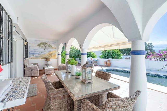 3 soverom Villa til salgs i Costabella, Marbella med svømmebasseng garasje - € 1 199 000 (Ref: 9415575)