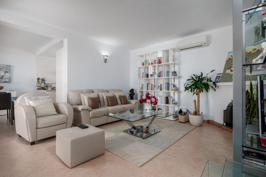 9 soveværelse Villa til salg i Nerja med garage - € 1.590.000 (Ref: 9415577)