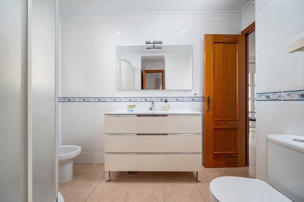 9 soveværelse Villa til salg i Nerja med garage - € 1.590.000 (Ref: 9415577)