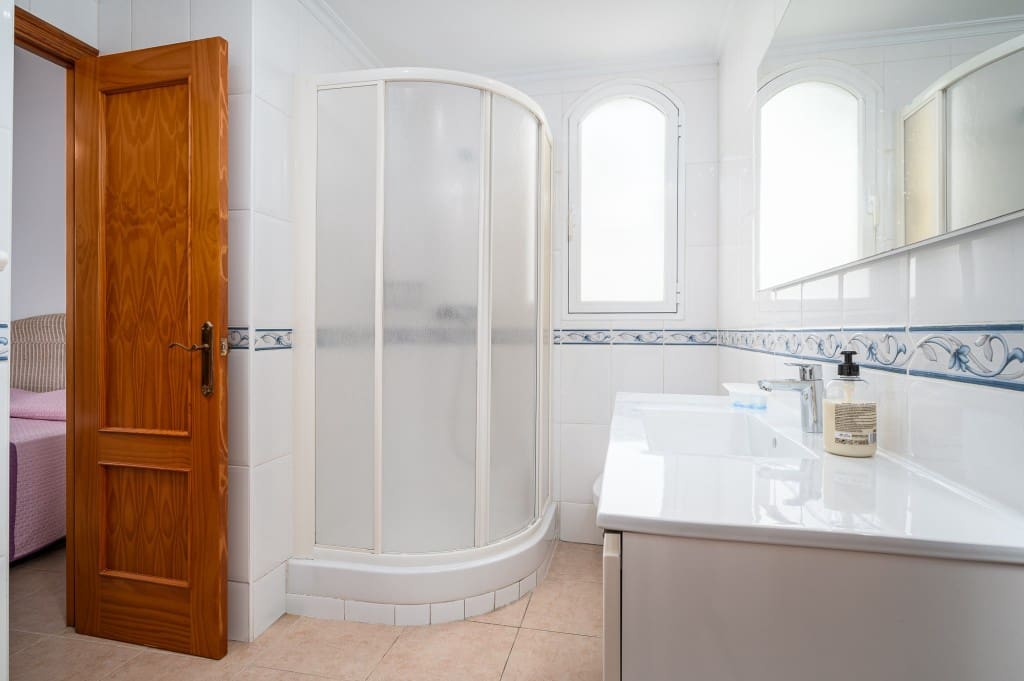 9 soveværelse Villa til salg i Nerja med garage - € 1.590.000 (Ref: 9415577)