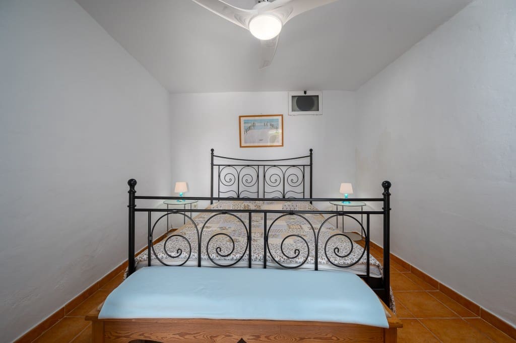 9 soveværelse Villa til salg i Nerja med garage - € 1.590.000 (Ref: 9415577)