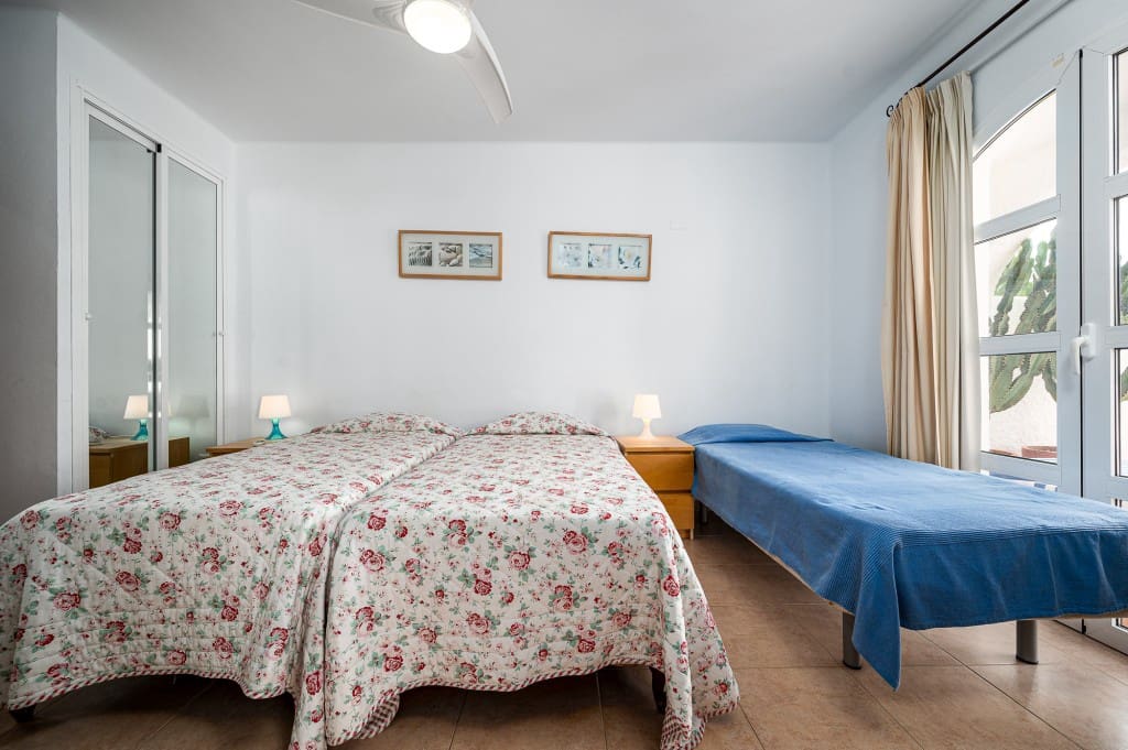 9 soveværelse Villa til salg i Nerja med garage - € 1.590.000 (Ref: 9415577)