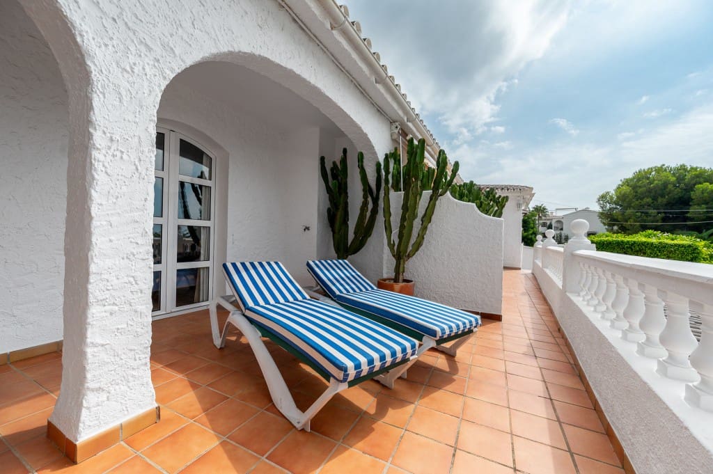 9 soveværelse Villa til salg i Nerja med garage - € 1.590.000 (Ref: 9415577)