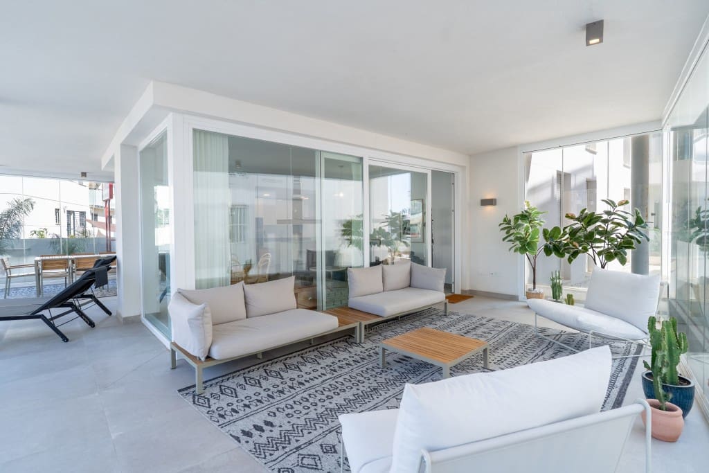 2 sovrum Lägenhet till salu i Fuengirola med pool garage - 479 000 € (Ref: 9415578)