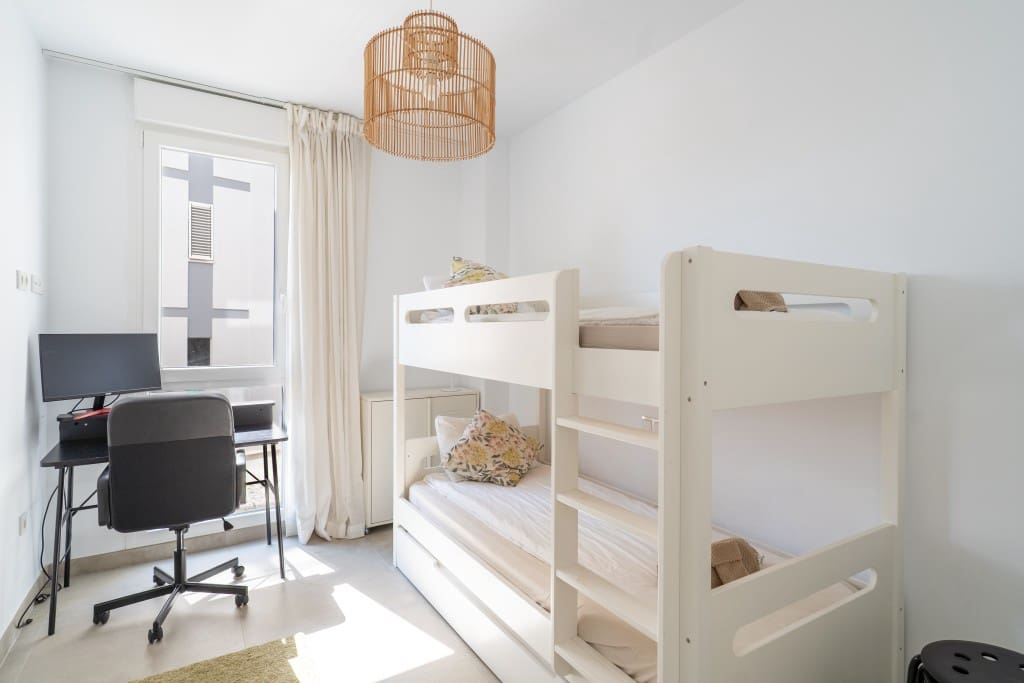 2 sovrum Lägenhet till salu i Fuengirola med pool garage - 479 000 € (Ref: 9415578)