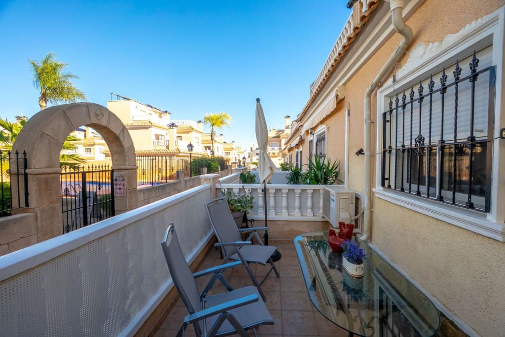 2 soverom Hus til salgs i Los Dolses med svømmebasseng - € 215 000 (Ref: 9419208)