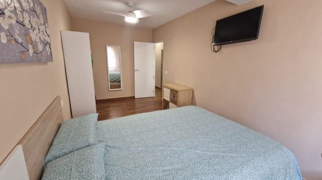 3 Zimmer Apartment zu verkaufen in La Mata, Torrevieja mit Garage - 215.000 € (Ref: 9419209)