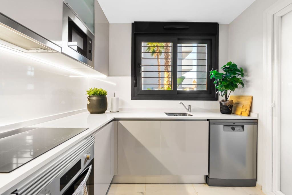 2 sovrum Lägenhet till salu i Playa Flamenca med pool - 460 000 € (Ref: 9419210)