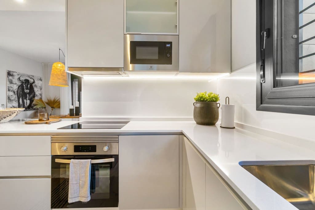 2 sovrum Lägenhet till salu i Playa Flamenca med pool - 460 000 € (Ref: 9419210)