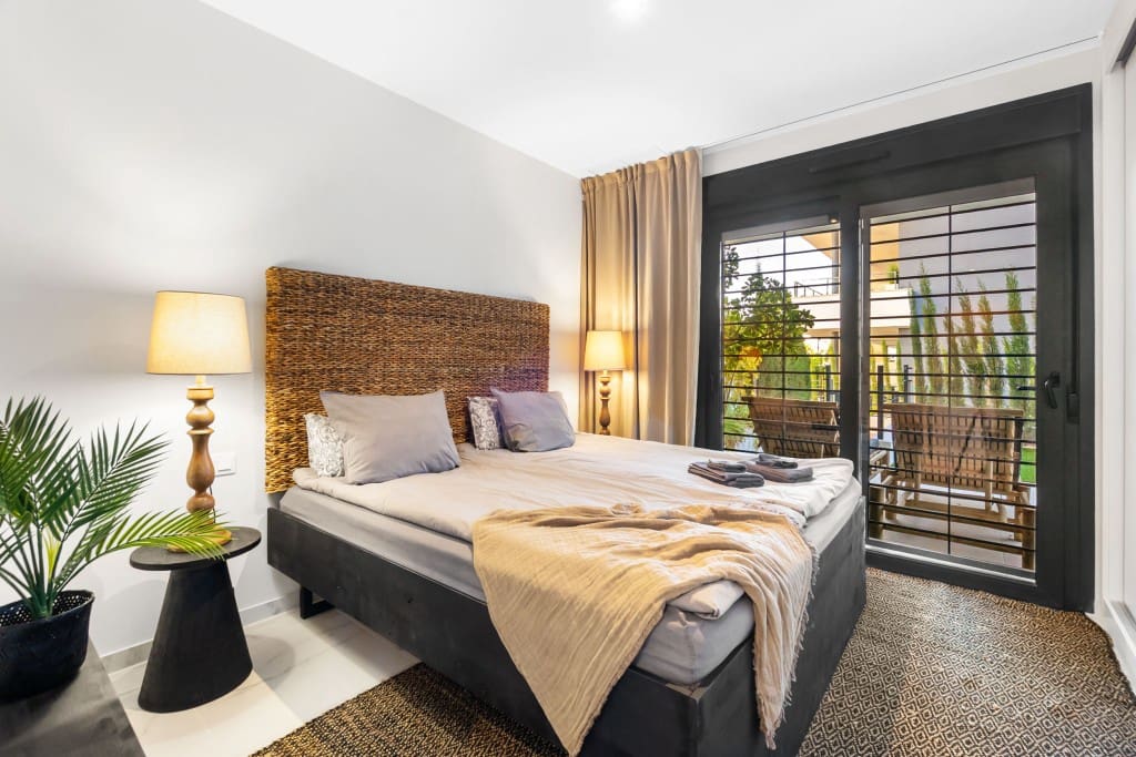 2 sovrum Lägenhet till salu i Playa Flamenca med pool - 460 000 € (Ref: 9419210)