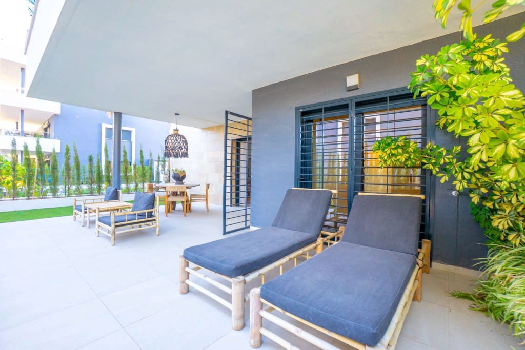 2 sovrum Lägenhet till salu i Playa Flamenca med pool - 460 000 € (Ref: 9419210)