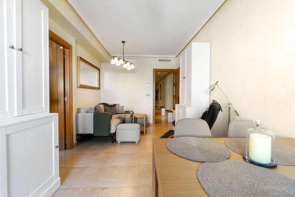 2 soverom Penthouse til salgs i Torrevieja med garasje - € 189 000 (Ref: 9421984)