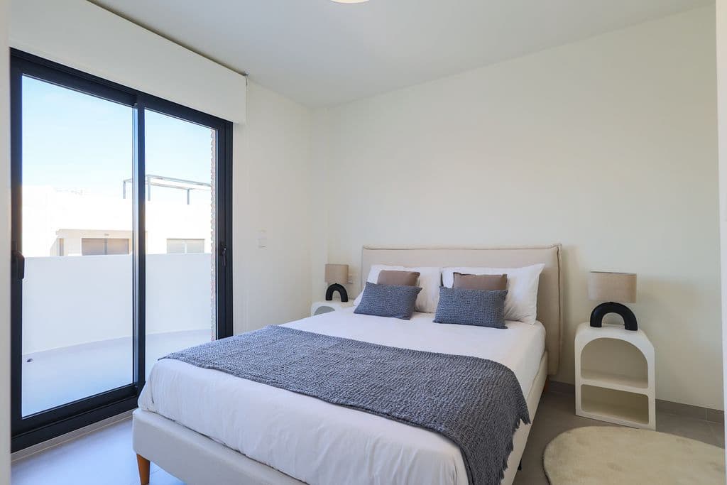 3 sovrum Villa till salu i Villamartin med pool garage - 590 000 € (Ref: 9421985)