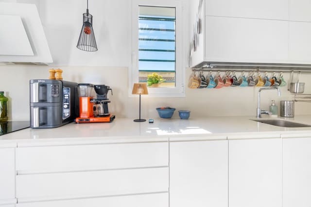 2 soverom Leilighet til salgs i Playa Flamenca, Orihuela med svømmebasseng - € 269 000 (Ref: 9421987)