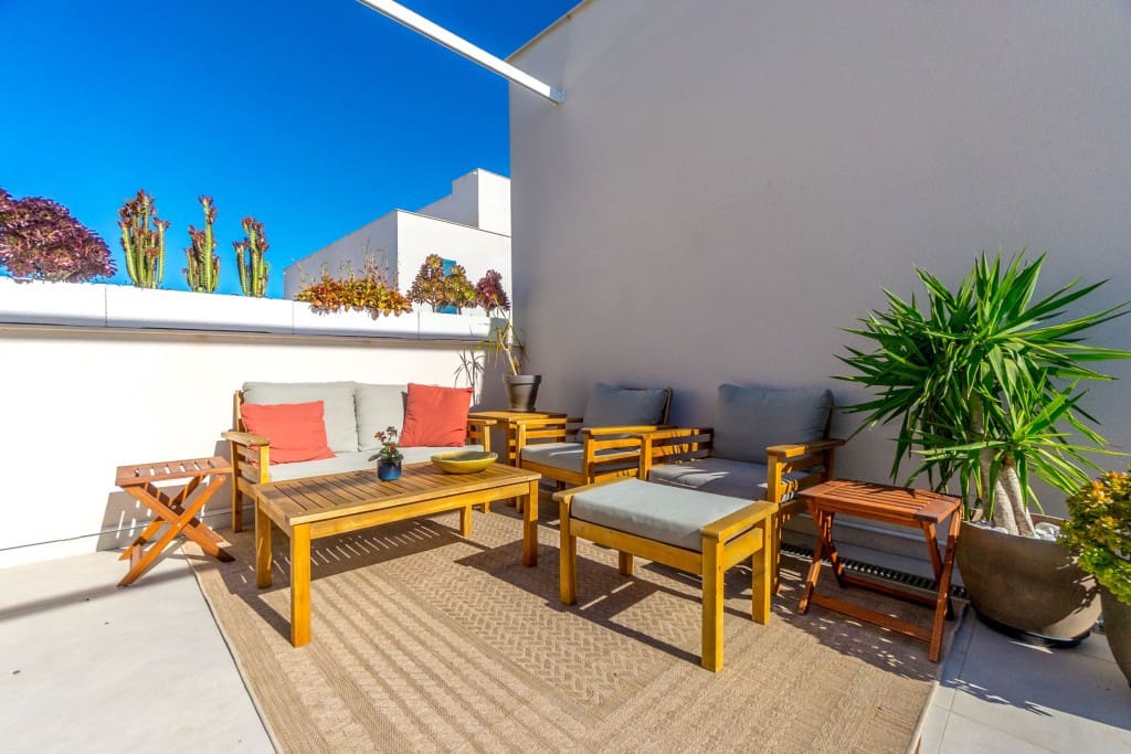 2 soverom Leilighet til salgs i Playa Flamenca med svømmebasseng - € 269 000 (Ref: 9421987)