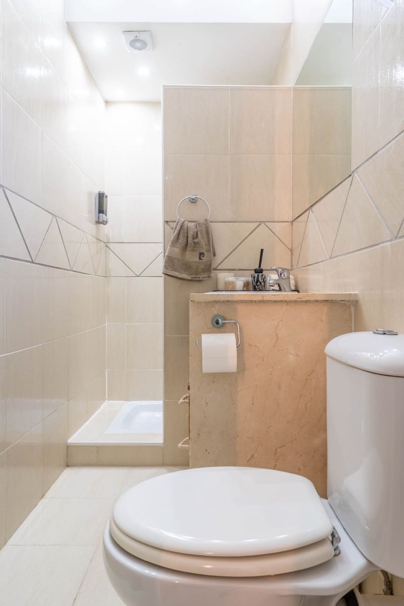 3 soverom Kjedet enebolig til salgs i Manilva med svømmebasseng - € 745 000 (Ref: 9431578)