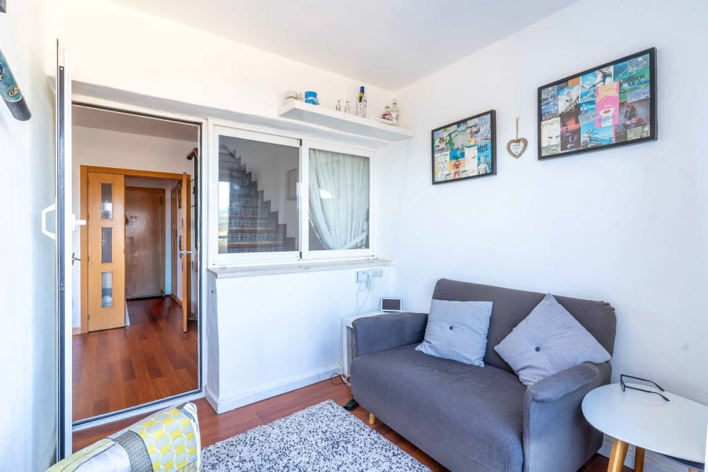 2 makuuhuone Omakotitalo myytävänä paikassa La Cala de Mijas mukana uima-altaan - 420 000 € (Ref: 9431579)