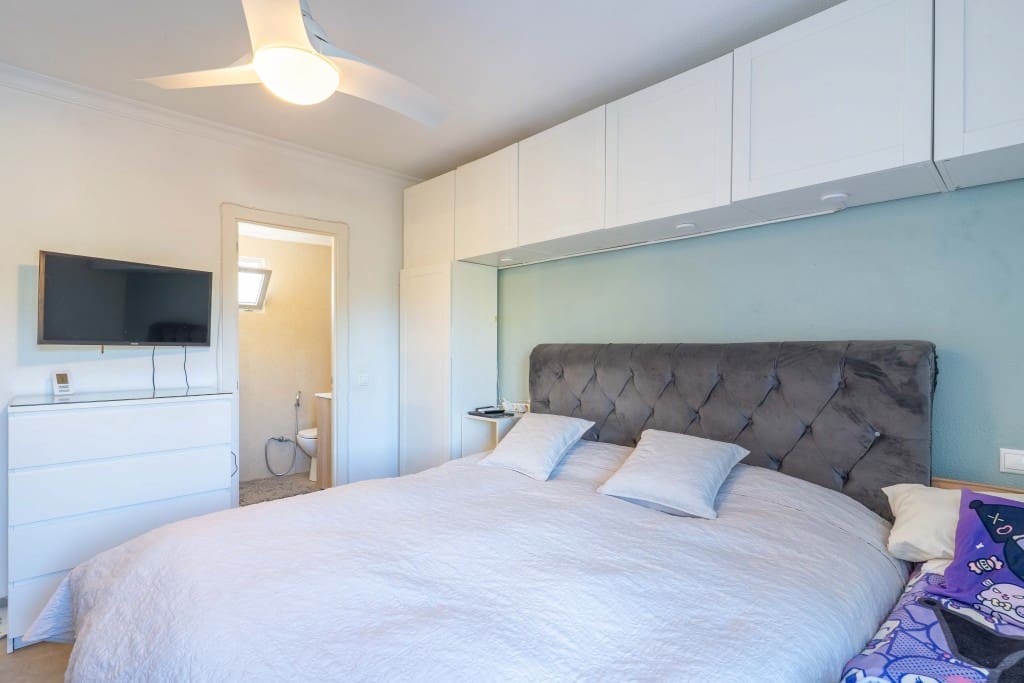 3 makuuhuone Paritalo myytävänä paikassa Estepona mukana uima-altaan - 360 000 € (Ref: 9431581)