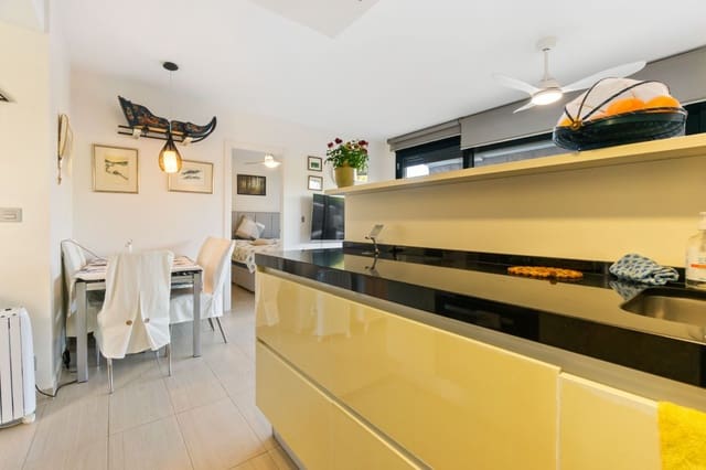 3 soverom Leilighet til salgs i Punta Prima, Torrevieja med svømmebasseng - € 295 000 (Ref: 9433140)