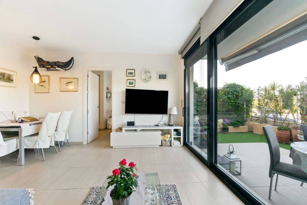 3 soverom Leilighet til salgs i Punta Prima med svømmebasseng - € 295 000 (Ref: 9433140)