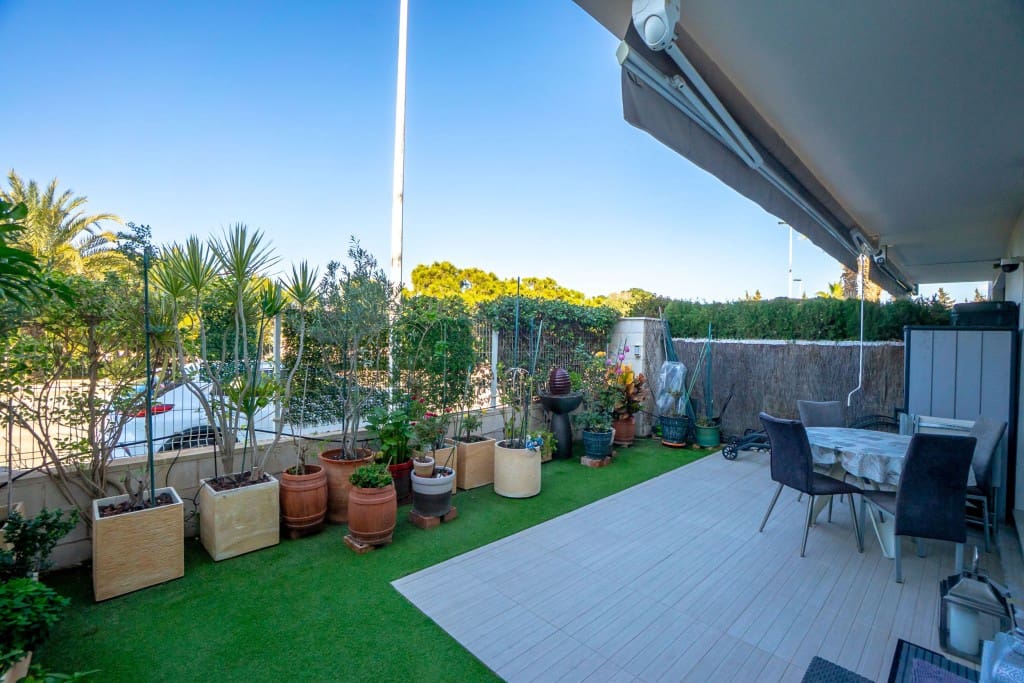 3 soverom Leilighet til salgs i Punta Prima med svømmebasseng - € 295 000 (Ref: 9433140)