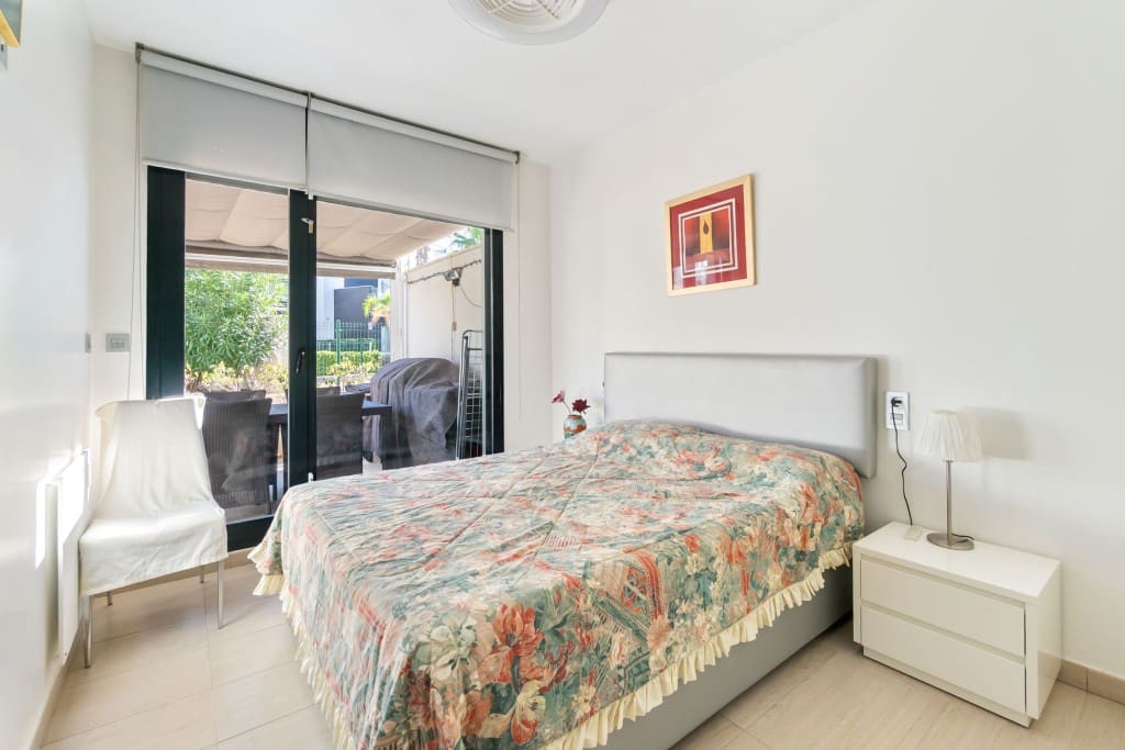 3 soverom Leilighet til salgs i Punta Prima med svømmebasseng - € 295 000 (Ref: 9433140)