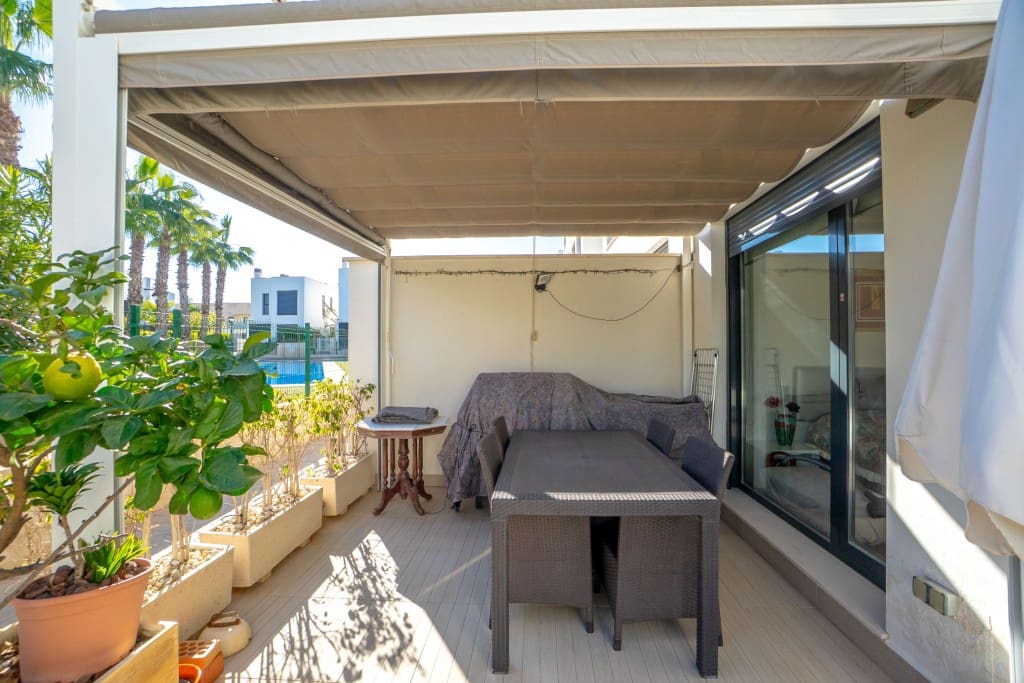 3 soverom Leilighet til salgs i Punta Prima med svømmebasseng - € 295 000 (Ref: 9433140)