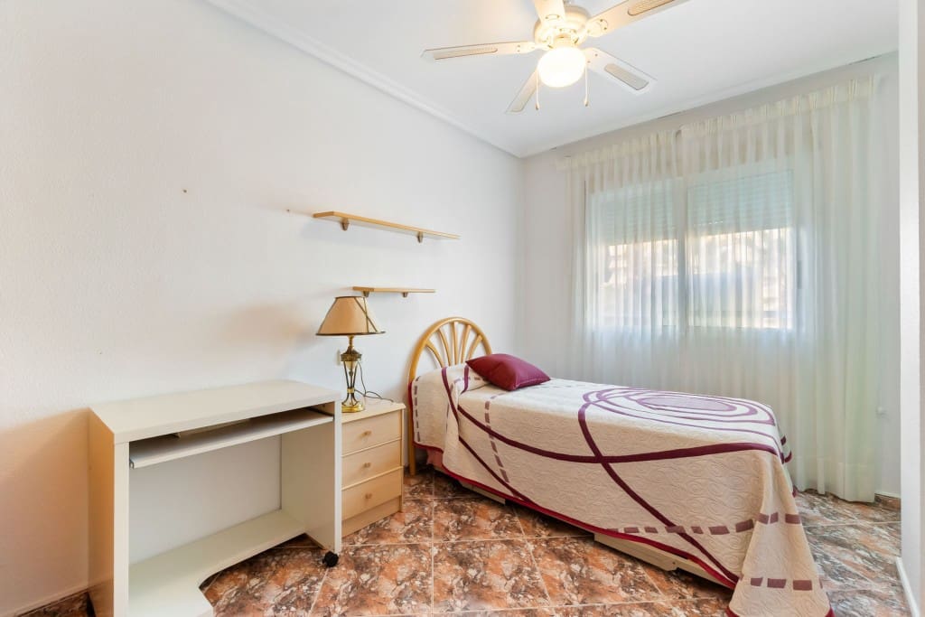 3 slaapkamer Appartement te koop in Torrevieja met garage - € 206.900 (Ref: 9439539)