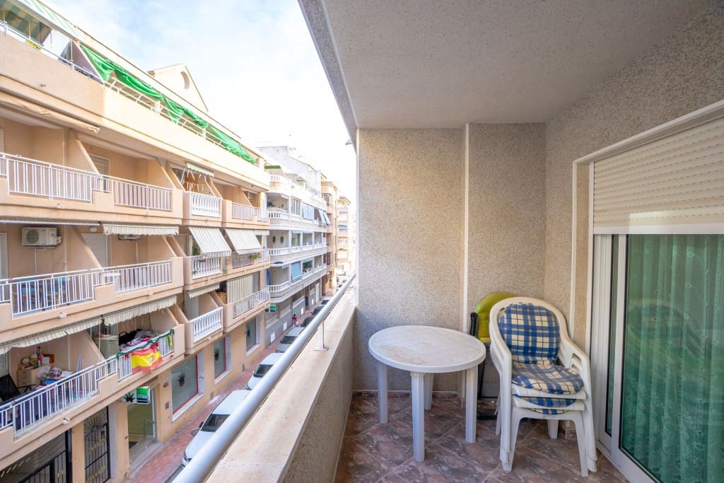 3 slaapkamer Appartement te koop in Torrevieja met garage - € 206.900 (Ref: 9439539)