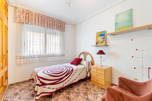 3 slaapkamer Appartement te koop in Torrevieja met garage - € 206.900 (Ref: 9439539)