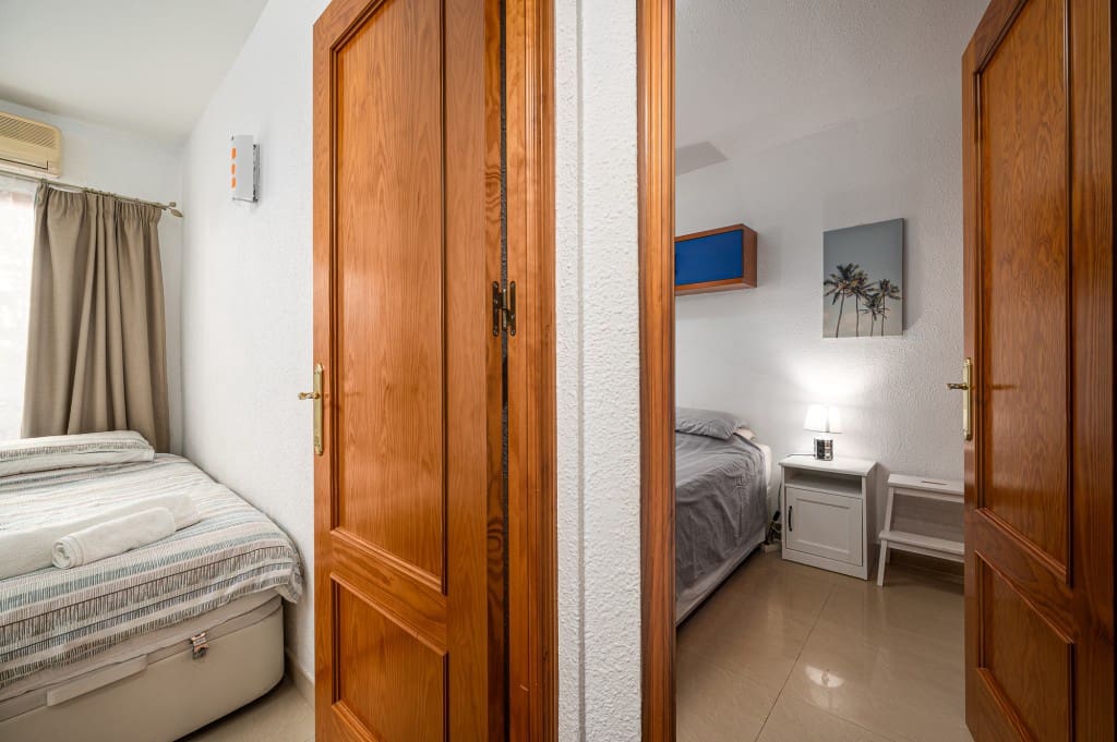 2 sovrum Lägenhet till salu i Nerja med pool - 350 000 € (Ref: 9445861)