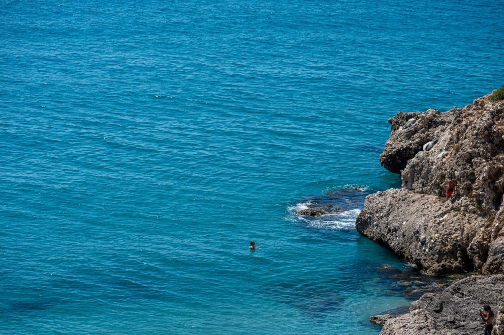 2 sovrum Lägenhet till salu i Nerja med pool - 350 000 € (Ref: 9445861)