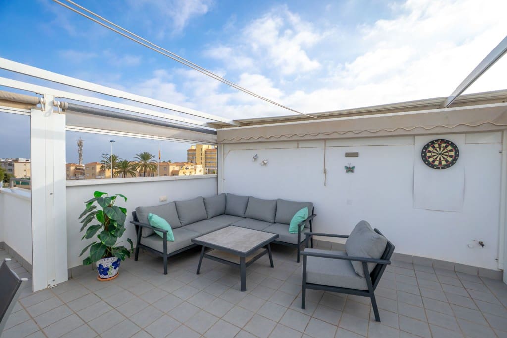 2 soverom Penthouse til salgs i Aguas Nuevas med svømmebasseng - € 239 999 (Ref: 9450248)