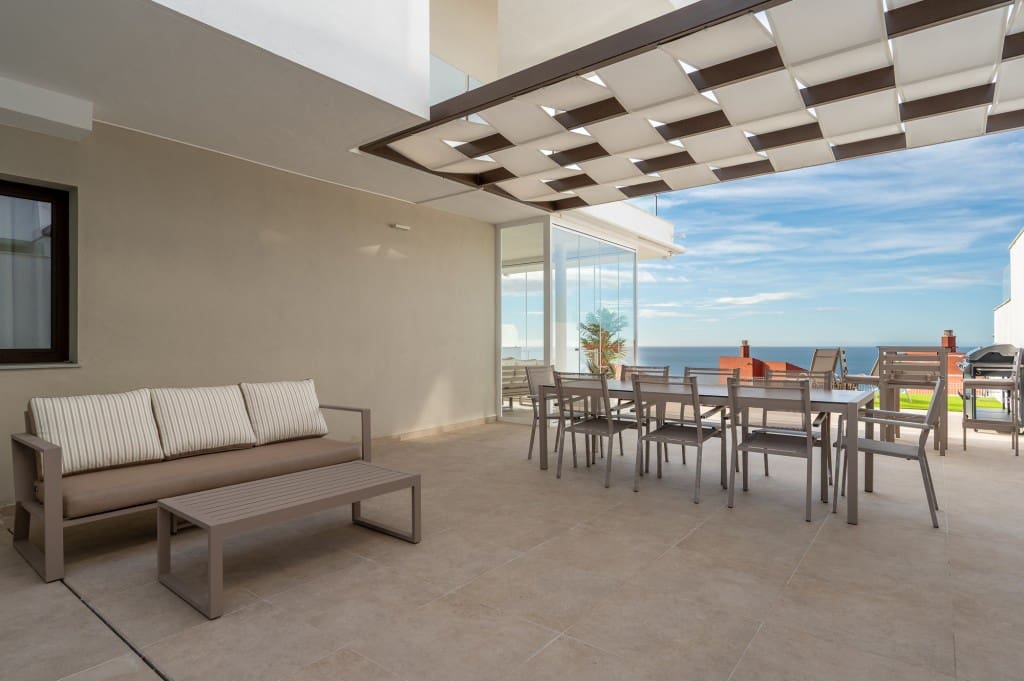 2 slaapkamer Appartement te koop in Nerja met zwembad - € 738.900 (Ref: 9450250)