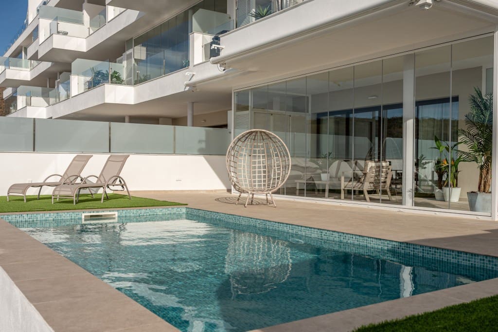 2 slaapkamer Appartement te koop in Nerja met zwembad - € 738.900 (Ref: 9450250)