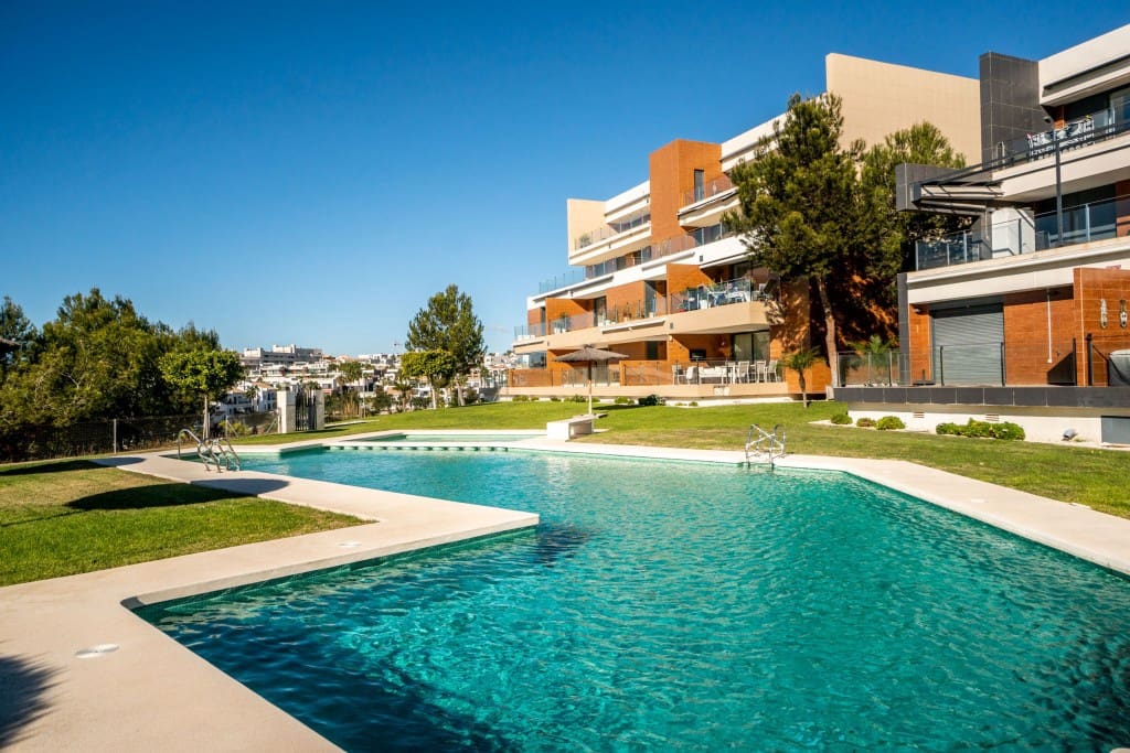 2 sovrum Lägenhet till salu i Villamartin med pool - 259 900 € (Ref: 9450251)