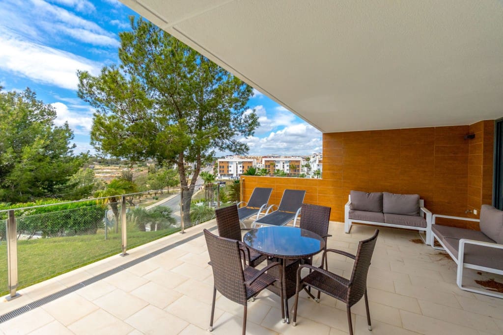 2 sovrum Lägenhet till salu i Villamartin med pool - 259 900 € (Ref: 9450251)