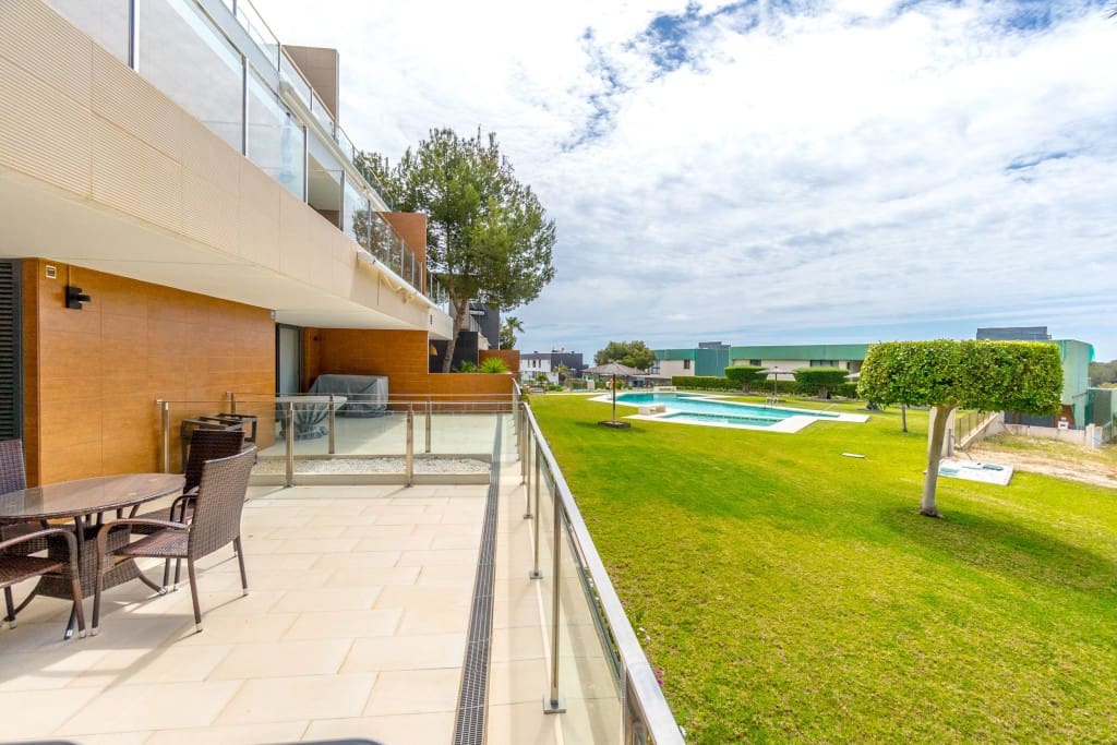 2 sovrum Lägenhet till salu i Villamartin med pool - 259 900 € (Ref: 9450251)