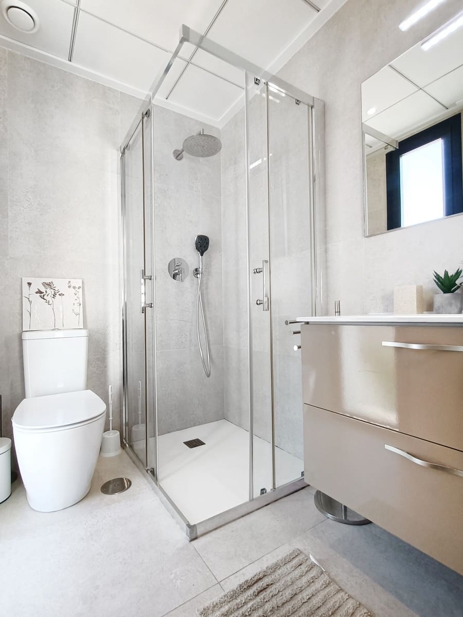 3 sovrum Semi-fristående Villa till salu i Villamartin med pool - 410 000 € (Ref: 9455915)