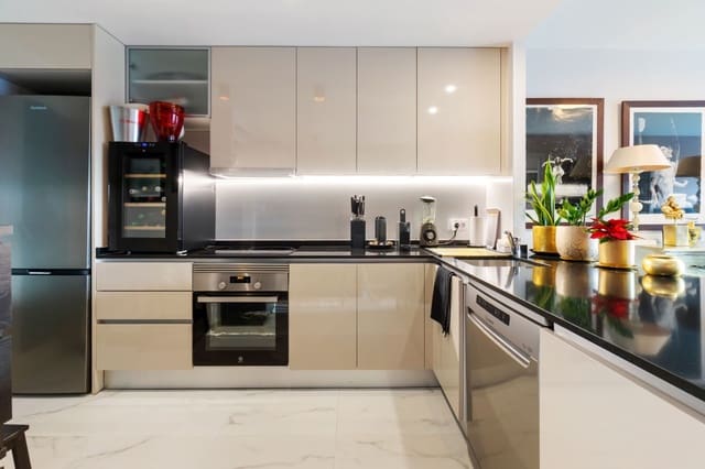 2 slaapkamer Penthouse te koop in Playa Flamenca, Orihuela met zwembad garage - € 499.000 (Ref: 9455916)