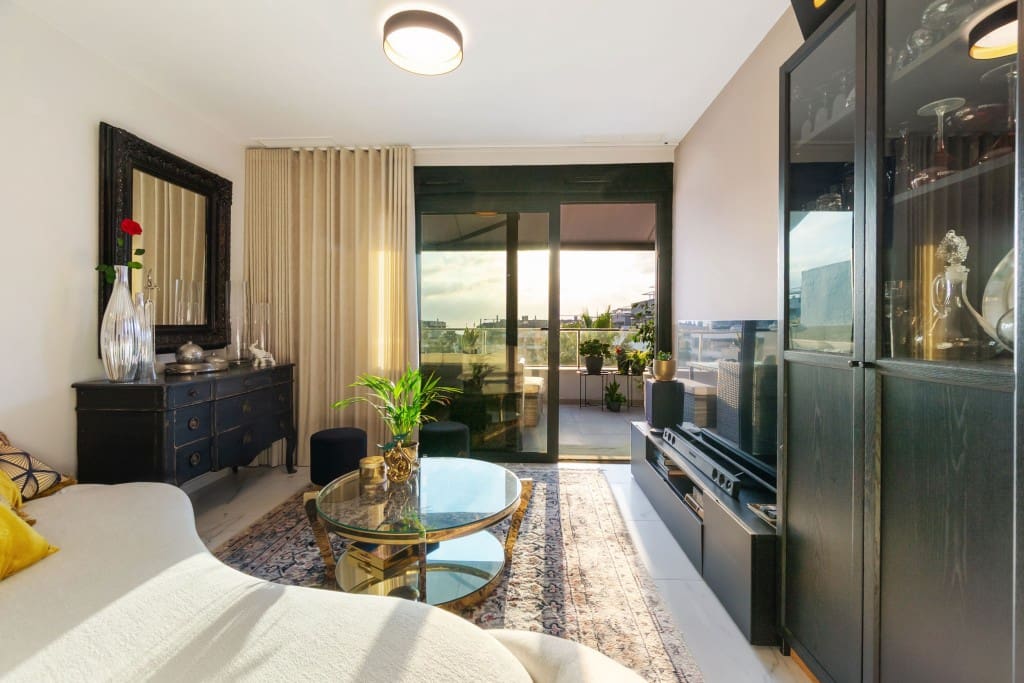 2 makuuhuone Kattohuoneisto myytävänä paikassa Playa Flamenca mukana uima-altaan 
autotalli - 499 000 € (Ref: 9455916)