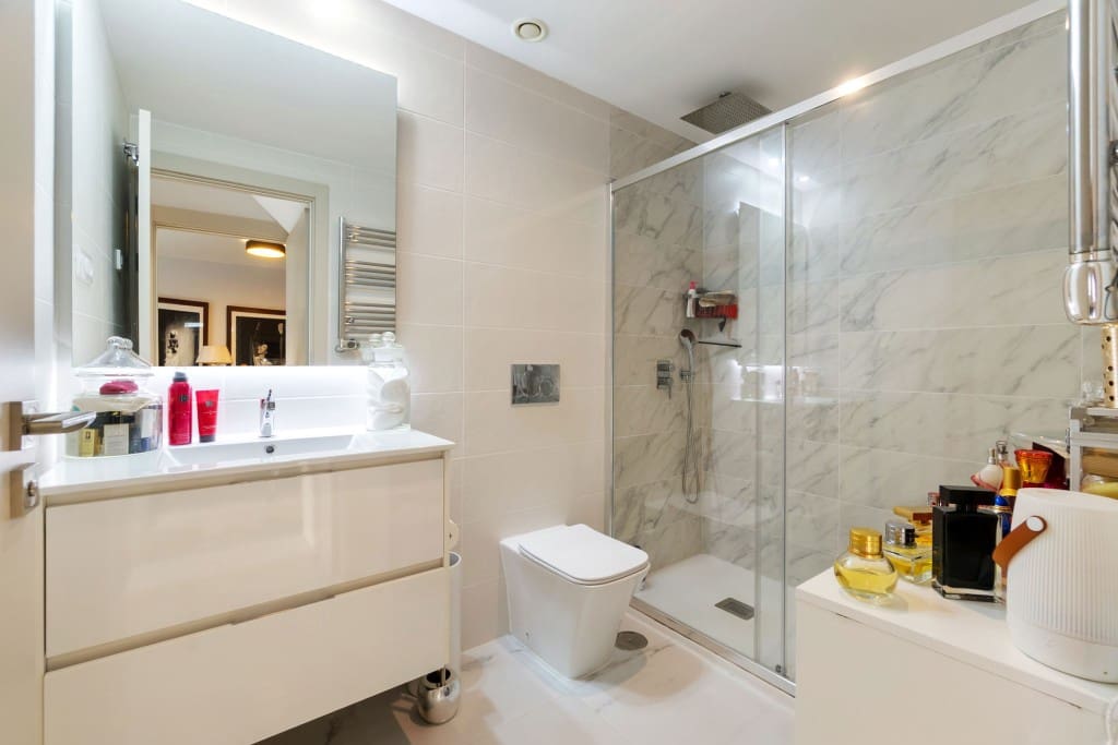 2 makuuhuone Kattohuoneisto myytävänä paikassa Playa Flamenca mukana uima-altaan 
autotalli - 499 000 € (Ref: 9455916)