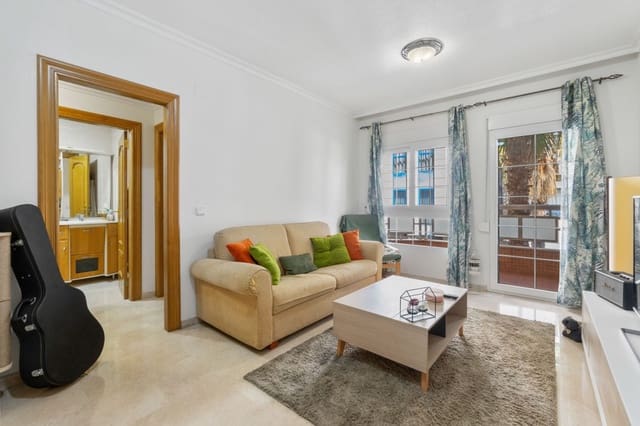 Apartamento de 3 habitaciones en Torrevieja en venta - 234.900 € (Ref: 9461146)