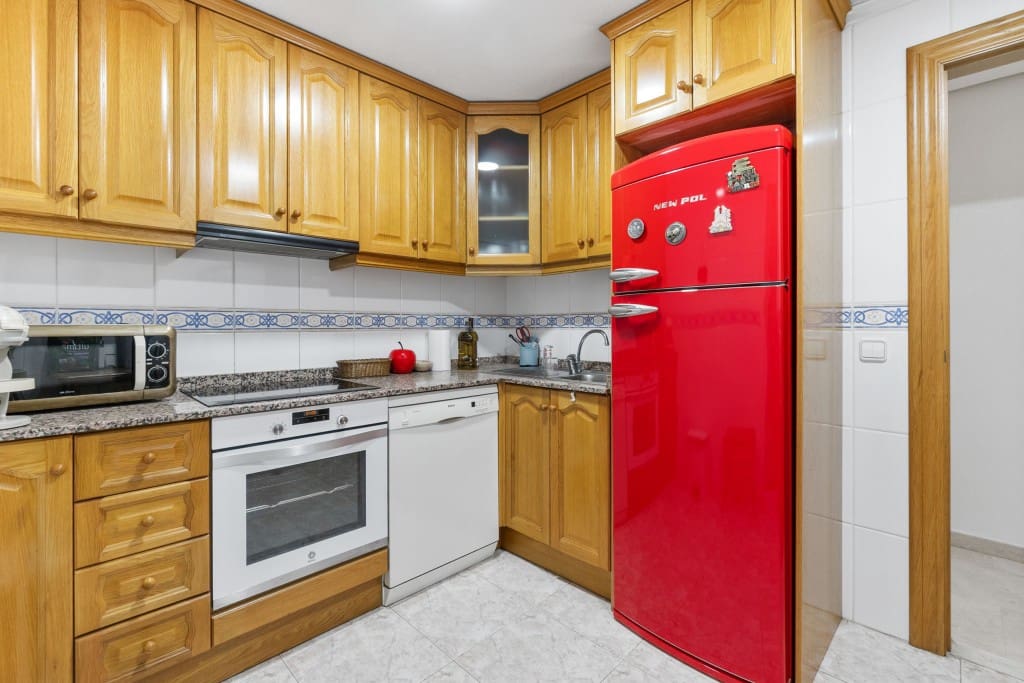 Apartamento de 3 habitaciones en Torrevieja en venta - 234.900 € (Ref: 9461146)