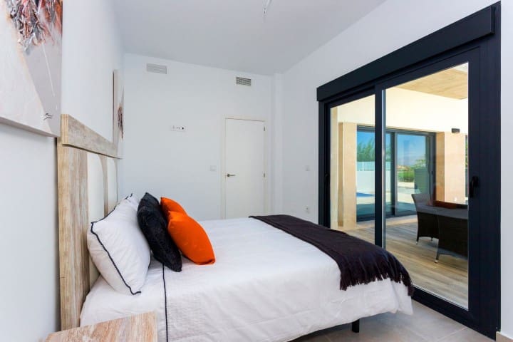 3 sovrum Villa till salu i Rojales med pool garage - 365 000 € (Ref: 9461147)