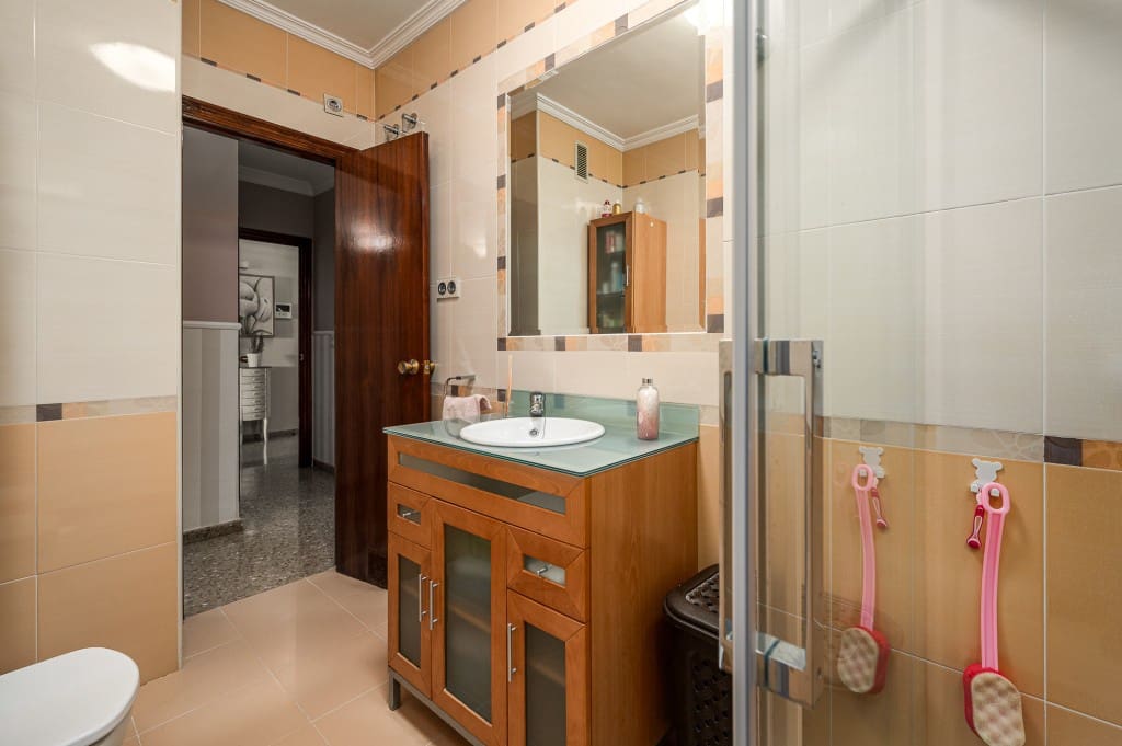 3 sypialnia Apartament na sprzedaż w Nerja z garażem - 399 000 € (Ref: 9470516)