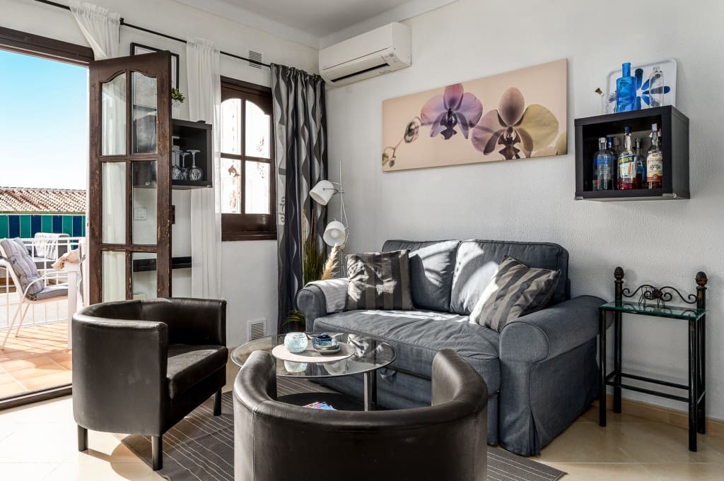 2 sovrum Lägenhet till salu i Nerja med pool - 205 000 € (Ref: 9470518)